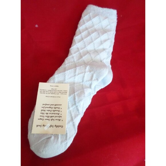 Aloe Infused Accessories - 1 Pair Cozy Double Layer Aloe Infused Women Crew Cuddly Comfy Soft Sock 4-10